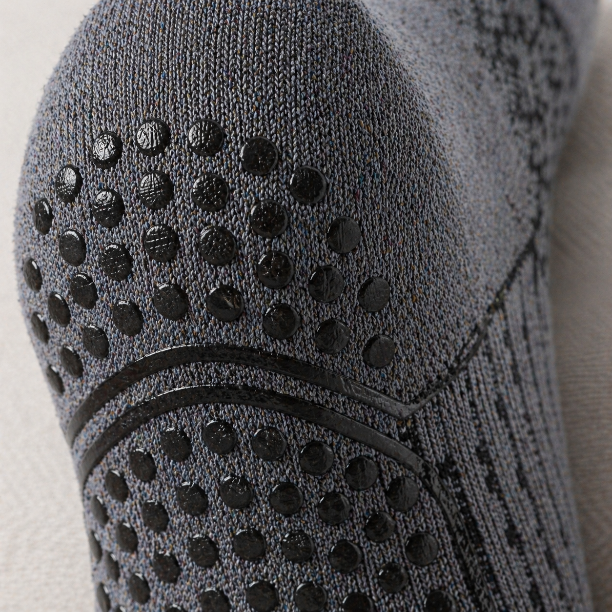 anti slip grip socks