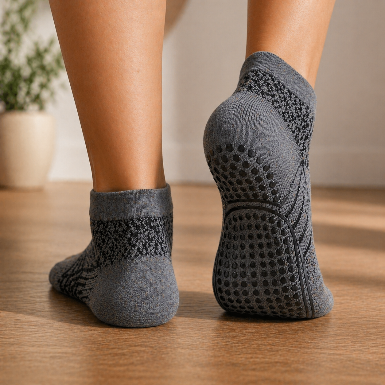 anti slip grip socks